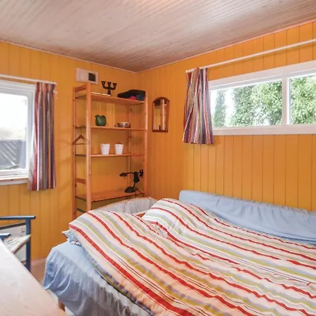 Vakantiehuis Three-bedroom Holiday In Vaggerlose